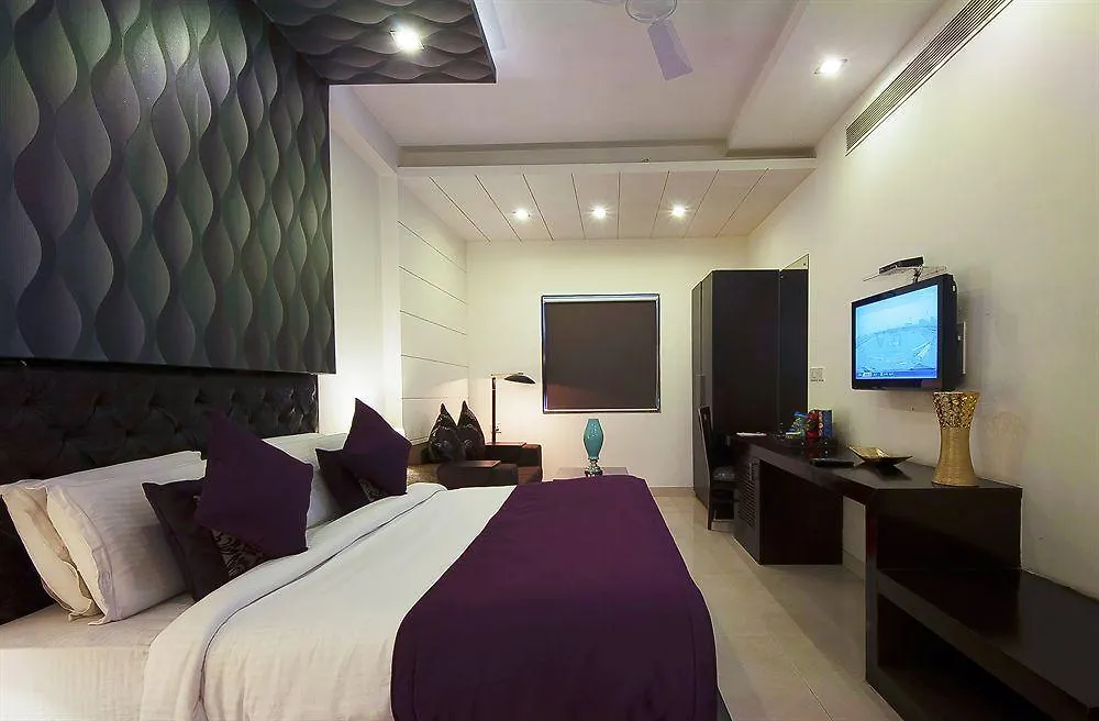 Fabhotel Transit Delhi Airport Mahipalpur New Delhi