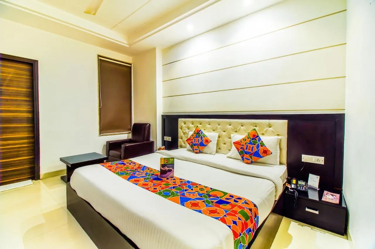 Fabhotel Transit Delhi Airport Mahipalpur New Delhi Hotel