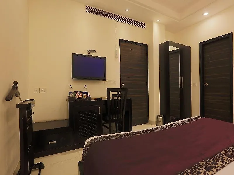Fabhotel Transit Delhi Airport Mahipalpur Nueva Delhi 3*,  India