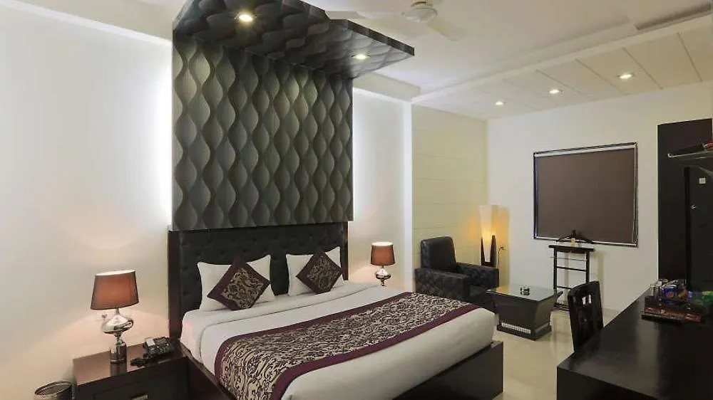 Fabhotel Transit Delhi Airport Mahipalpur Nueva Delhi Hotel